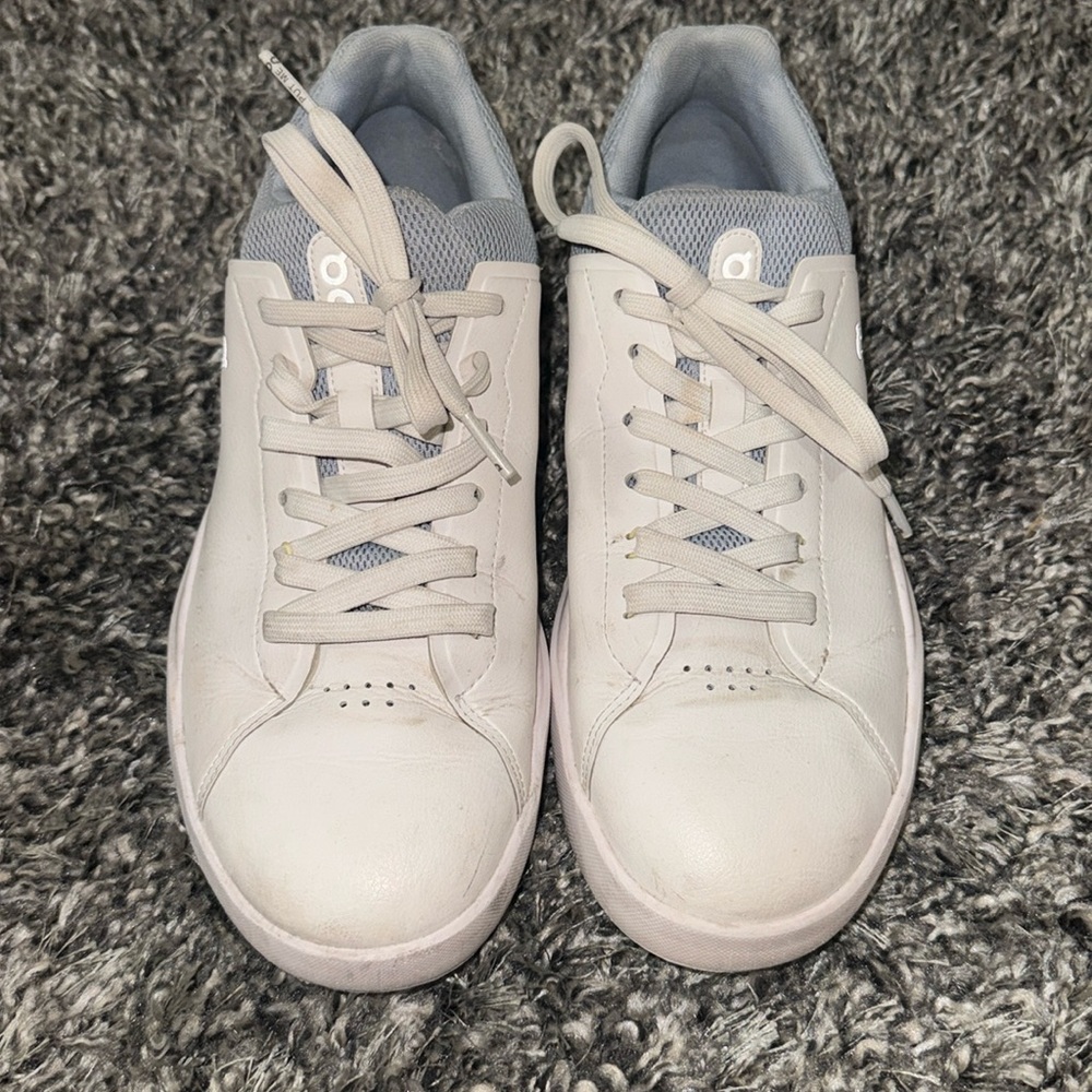 On, the roger, white, sneakers, size 9.5